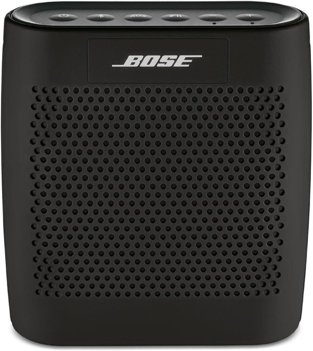 Bose SoundLink Color Bluetooth Speaker (Black) in Speakers in Mississauga / Peel Region - Image 3