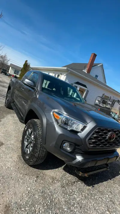 TACOMA TRD OFF Road      PENDING