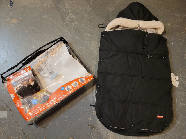 Skip hop 2 in 1 bunting bag for stroller in Strollers, Carriers & Car Seats in Edmonton