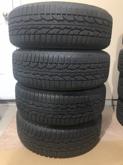 This set of winter tires were used for only 1 winter season and have less than 3,000 kms on them. Ti...