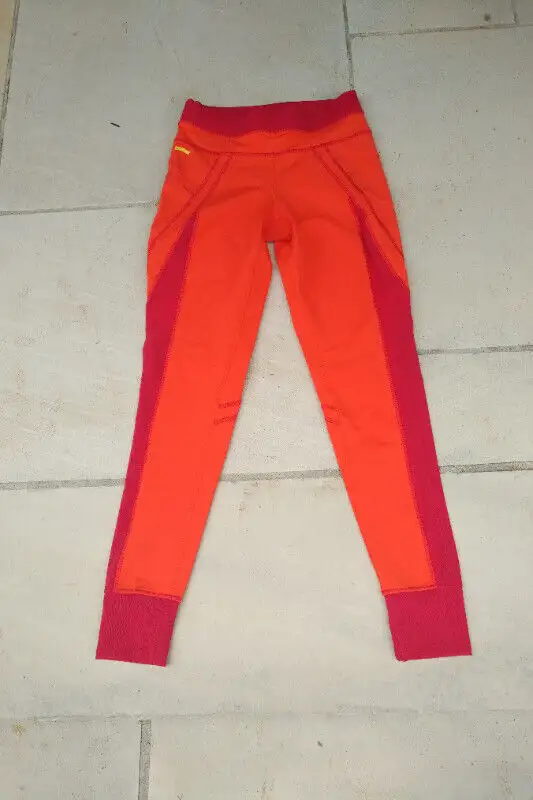 Lole Leggings in Women's - Bottoms in Markham / York Region - Image 2