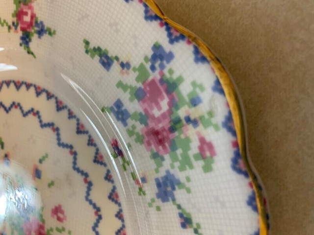 ROYAL ALBERT-BONE CHINA PETIT POINT PLATE- in Home Décor & Accents in Edmonton - Image 2