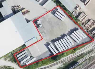 Yard Parking for lease/rent, available for truck and trailer, duck truck, Cars parking, or bobtail....
