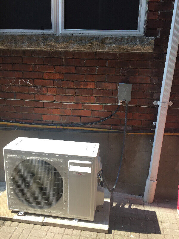 Special on Air Conditioners and Heat Pump in Heaters, Humidifiers & Dehumidifiers in Peterborough - Image 4