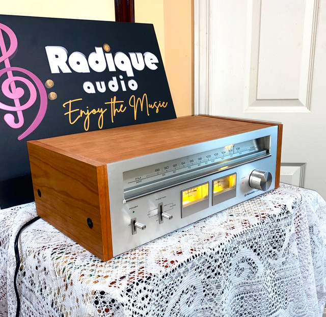 Pioneer Vintage AM/FM Stereo Tuner in Cherry	TX-6700 in Stereo Systems & Home Theatre in Ottawa - Image 3