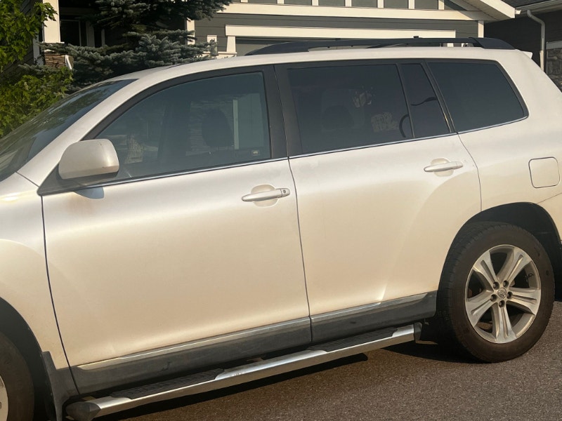 Selling toyota highlander 2013 sports. Cars & Trucks Edmonton Kijiji