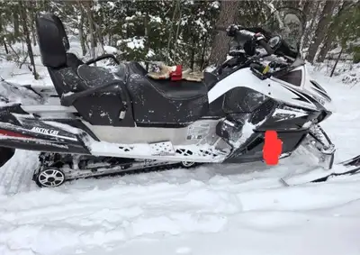 2011 Arctic Cat T570 Fan (Suzuki 570) 4860km have ownership. 144x15x1 track. Brake caliper rebuilt t...