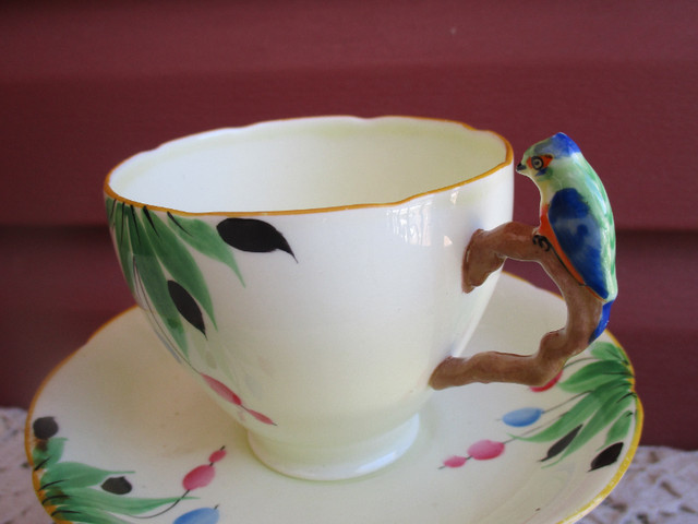 Rare--Royal Grafton Fancy Bird Handle Cup & Saucer in Arts & Collectibles in New Glasgow - Image 3