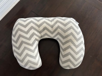 Nursing pillow 