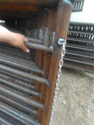 5 ft 8in tall 2 7 8s pipe or 2 3/8 five 2 3/8 uprights 5 rods also available with 1 1/4 tubing for r...
