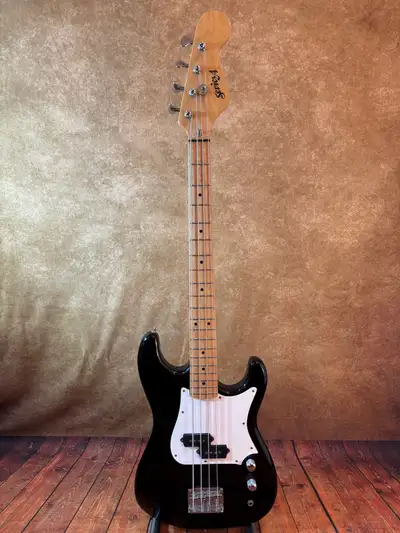 Series-A Short Scale Bass w/gigbag, View more