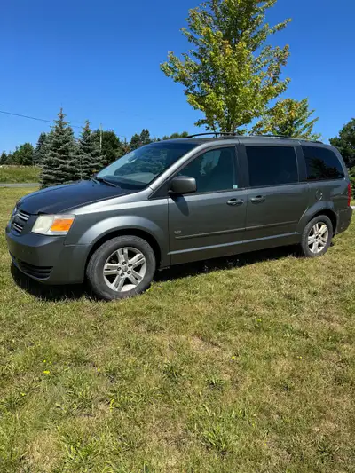 Selling my Dodge Grand Caravan. The van runs and drives very well with no issues. Engine and transmi...