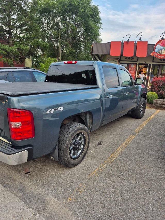Chevrolet silverado 1500 2012 — photo 2