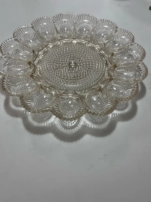 Indiana Glass Deviled Egg Dish in Kitchen & Dining Wares in Barrie - Image 3