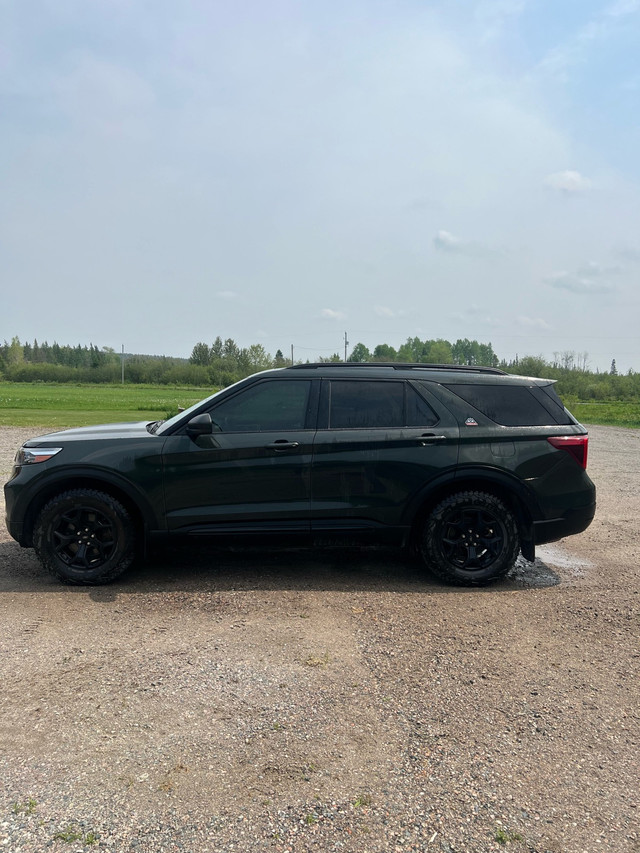 Ford explorer timberline in Cars & Trucks in Sudbury - Image 2