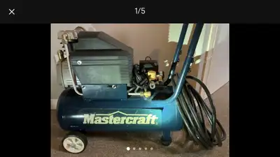 Compresseur d'air Mastercraft 8 gallons, View more