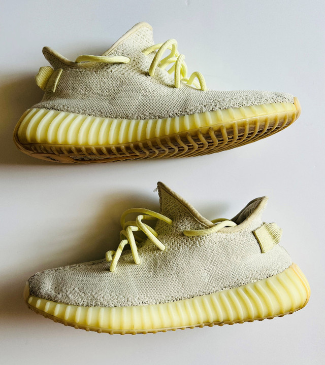 Adidas Yeezy Boost 350 V2 BUTTER Men's Size 8 in Men's Shoes in City of Toronto - Image 2