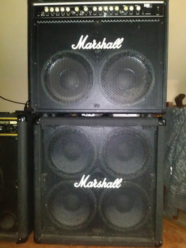 Marshall bass in Amps & Pedals in Hamilton - Image 3