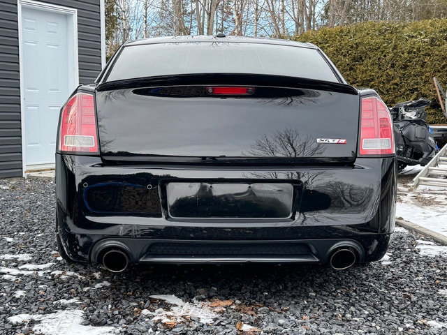 Chrysler 300 srt8 — photo 4