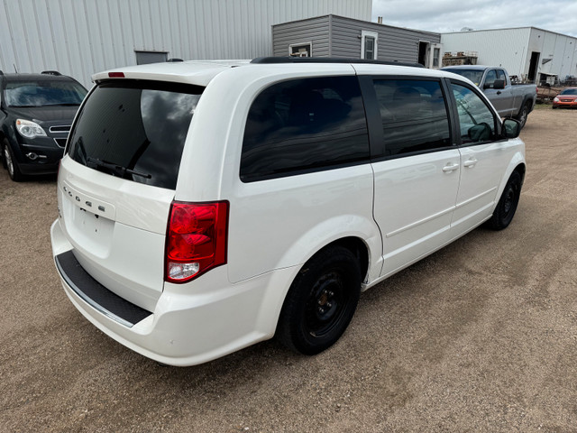 2011 Dodge Grand Caravan  in Cars & Trucks in Saskatoon - Image 3