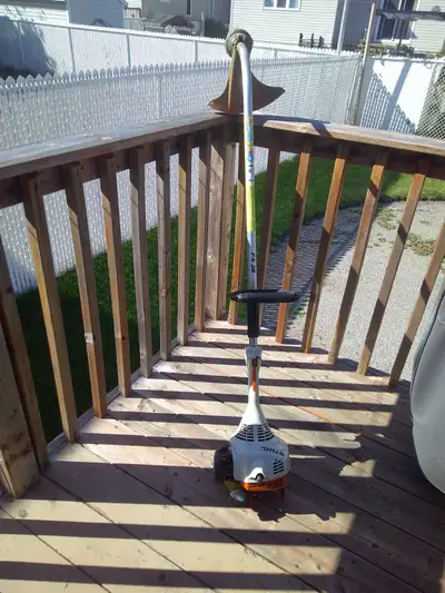 Stihl FS-38 gaz trimmer - Taille bordures, View more