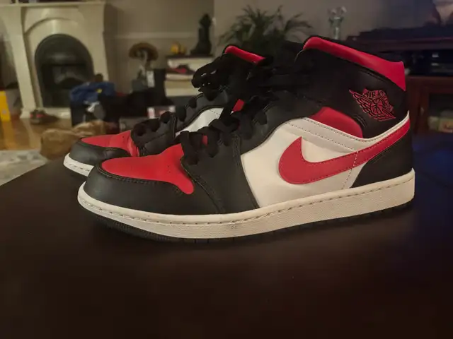 Nike Air Jordan 1 