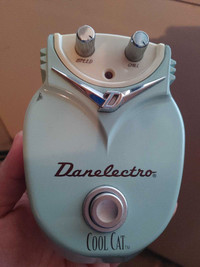 Danelectro cool cat chorus pedal