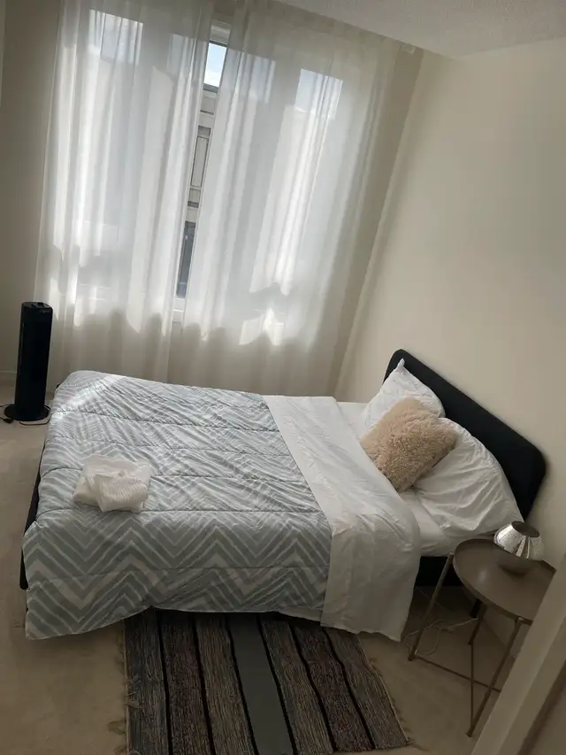 PROMO $70 WASHROOM CLEAN in Cleaning & Housekeeping in Oshawa / Durham Region - Image 3