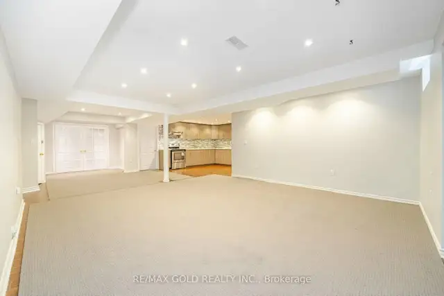 Share Room on Rent for Girls