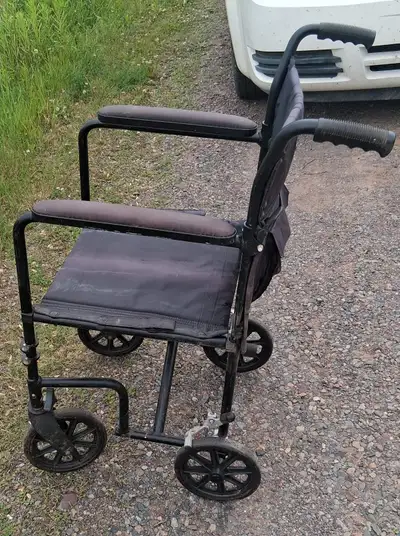 Mobility Transport chair.I'm listening it cheap because I don't have my braces for it. Nothing wrong...