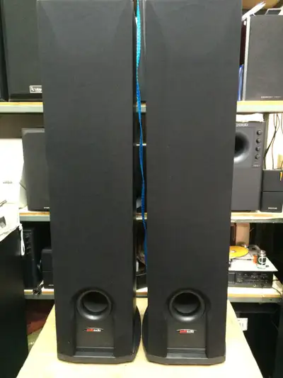 POLK R30 high quality tower speakers, View more