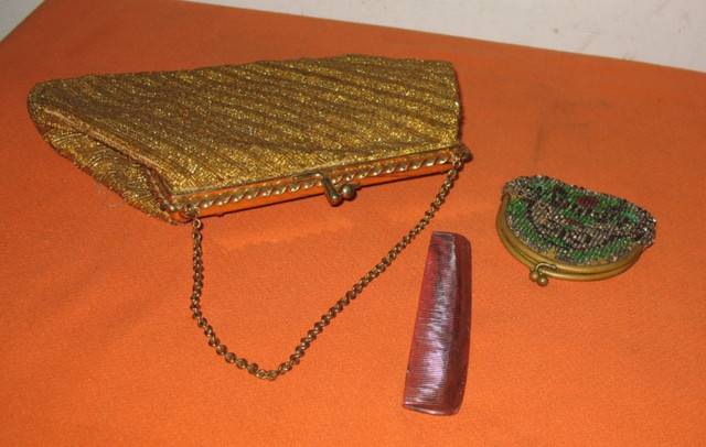 Ladies Fancy Hand Bag Gold Sequence & Change Purse-Comb- Lot003 in Women's - Bags & Wallets in Edmonton - Image 4