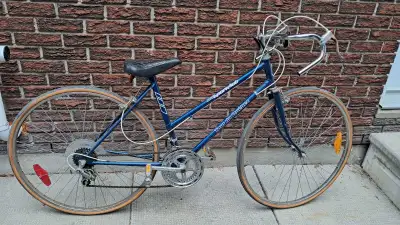 Vintage 10-Speed Road Bike - Blue "Tour du Québec" , View more