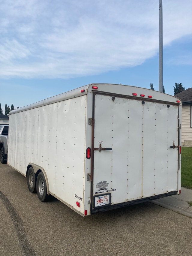 8.5x20 enclosed trailer Cargo & Utility Trailers Edmonton Kijiji