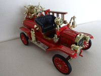 1914 Ford Model T Fire Engine/Collectable/ scale 1:32 for sale