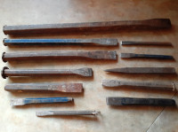 assorted cold chisels
