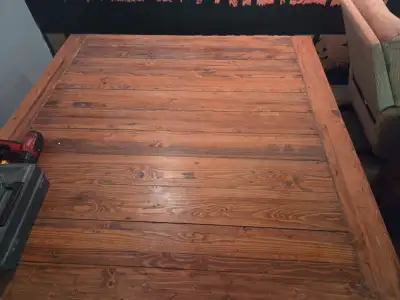 Large Oak table, View more