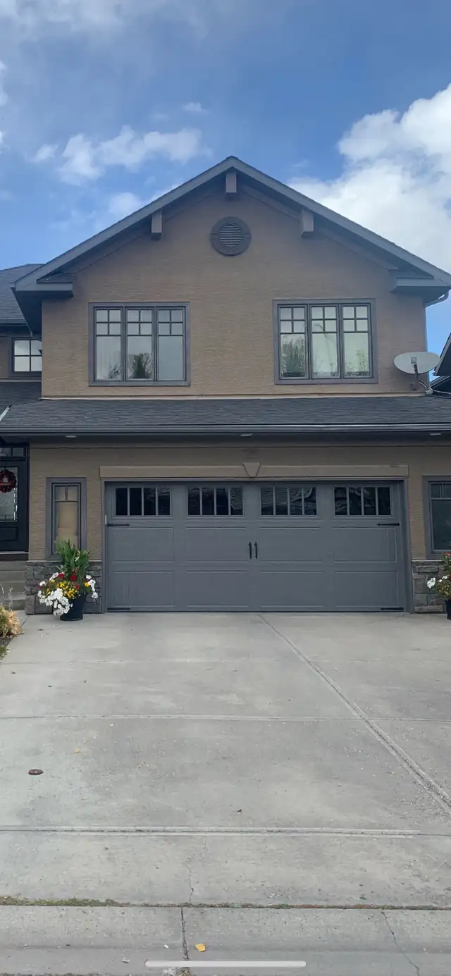 Garage Door Repair and Installation (403) 837-559862866659653761121