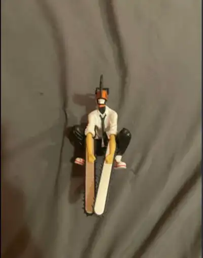 Chainsaw man figure, View more