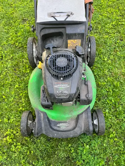Lawn-Boy 21” Gas Lawn Mower – Not Running, View more