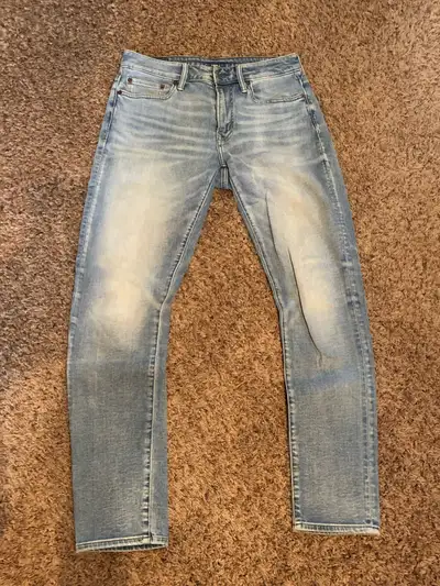 AMERICAN EAGLE ATHLETIC SKINNY JEANS - 30x32, View more