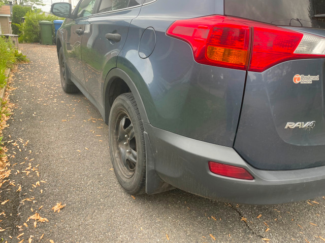 Toyota RAV4 2013 à vendre dans Autos et camions  à Ville de Québec - Image 3