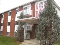 1 Bedroom Apartment in Allendale For Rent- Close to Whyte & UofA