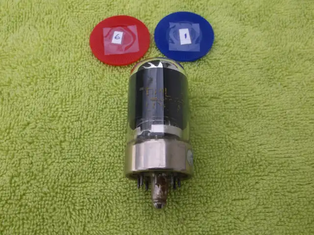 Vintage Radio Vacuum Tubes in General Electronics in Regina - Image 7