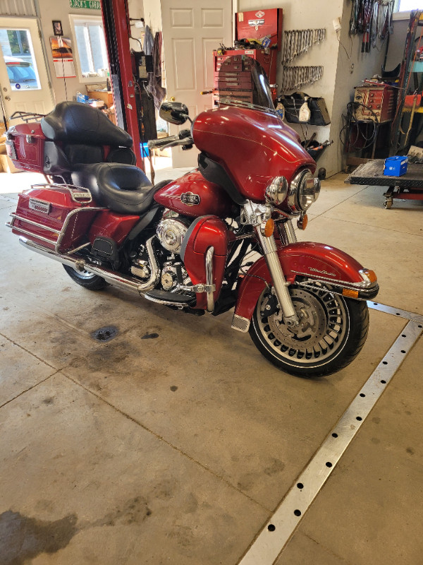 Harley painted parts in Motorcycle Parts & Accessories in Stratford