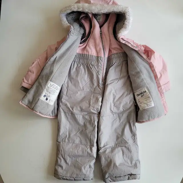 Todler snow suit - Oshkosh Snow Pants and Jacket in Kids & Youth in Edmonton - Image 4