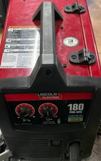Willing to trade for power tools around the same price. . Otherwise $600 or best offer It's just bee...