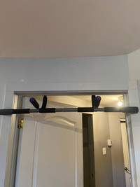 Barre à pull up