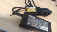 Toshiba Laptop Adapter 