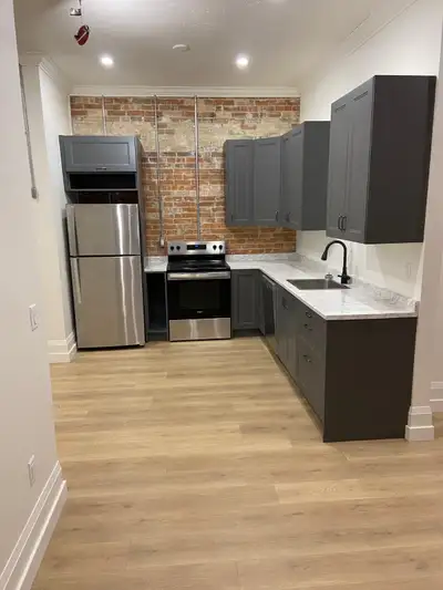 This beautiful open concept apartment is perfect for a working professional couple that wants to be...